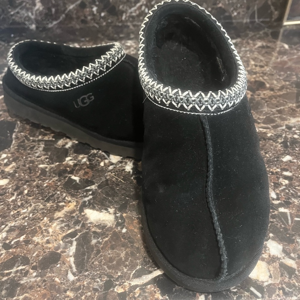 Ugg Tasman